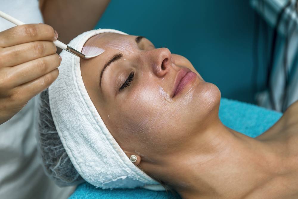 What is a Chemical Peel and How Does it Work? Dr Frati Cosmetic Surgery